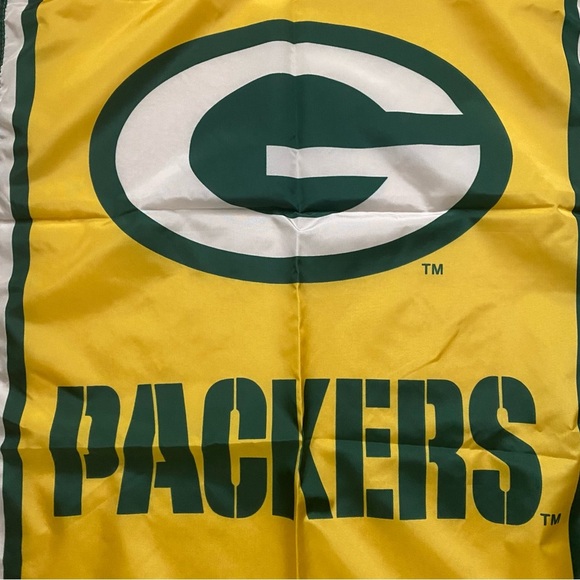 Green Bay Packers NFL 28” x 38” House Flag Banner Outdoor Man Cave Football - Picture 3 of 7